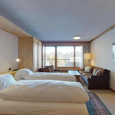 아파트 Au Reduit 403 *